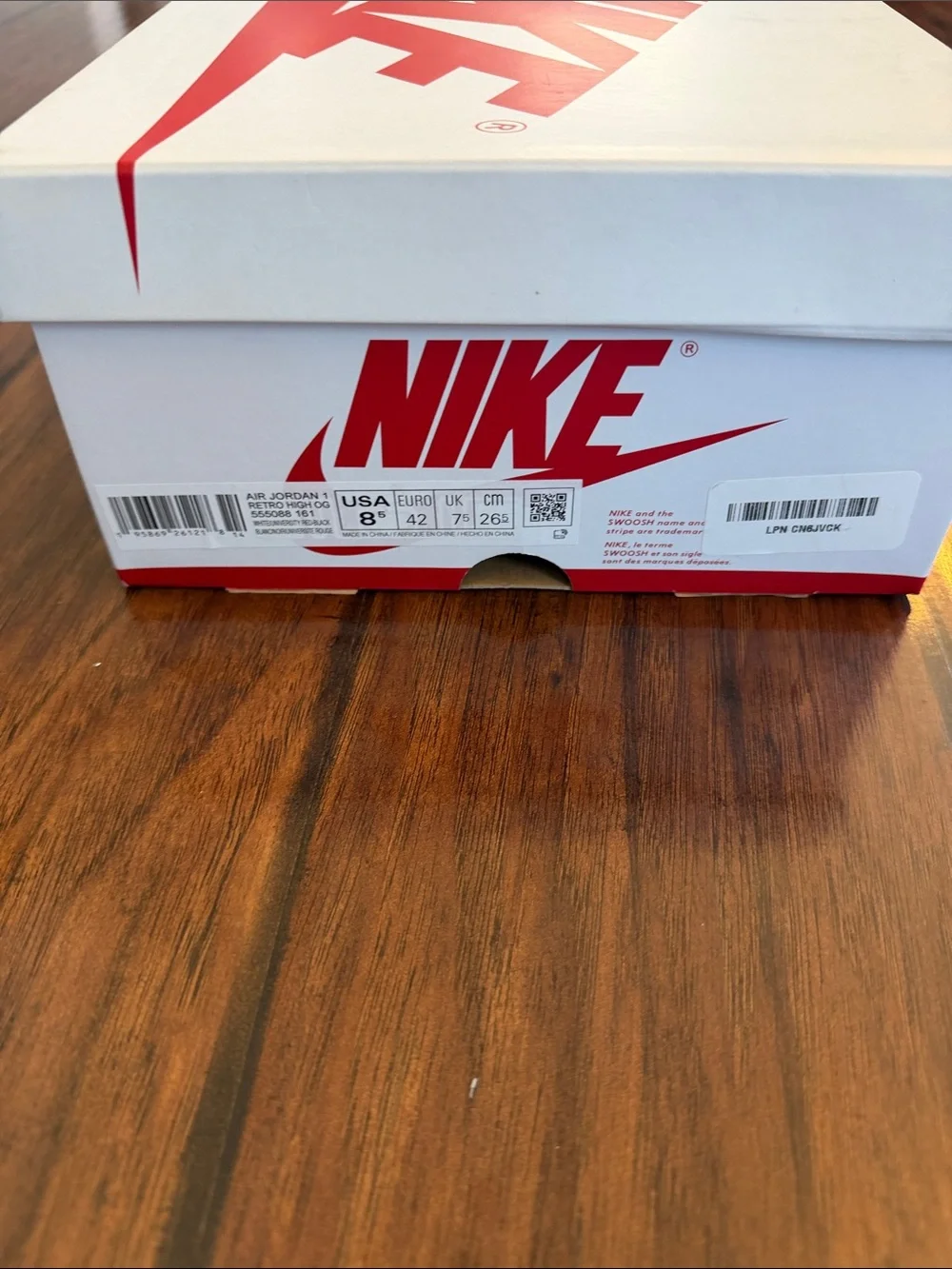 Air Jordan1 Retro High OG Sneakers in White, Red and Black